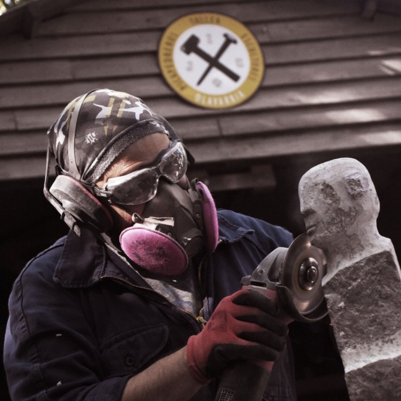 Un olavarriense estar� en un concurso de esculturas en EE.UU.